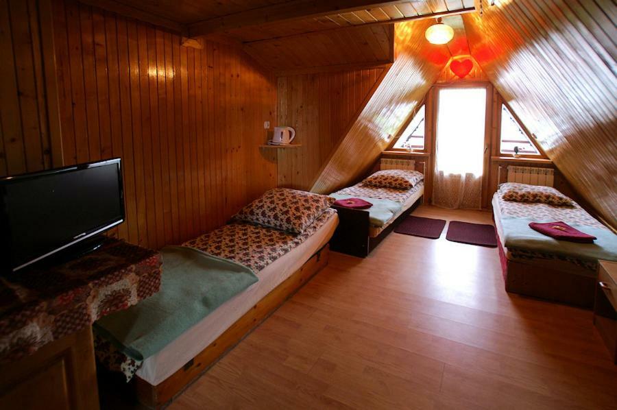 "Harnas" Zab-Bustryk Hotel Exterior photo